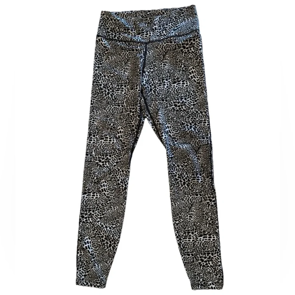 Nike Women’s Dri Fit Animal Leopard Print 7/8 Ankle Workout Leggings Size Small